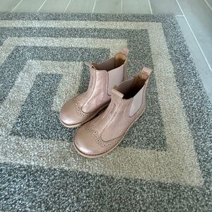 Bisgaard Metallic Pink Girls size 30 Boot/Jodper